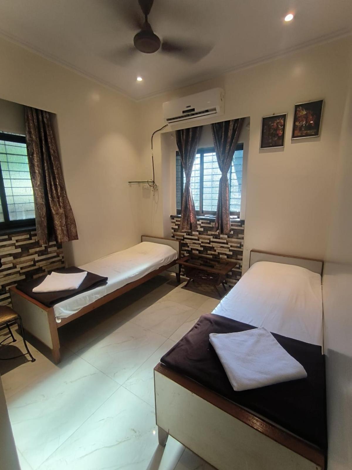 Hotel Rupali Mumbai Eksteriør bilde