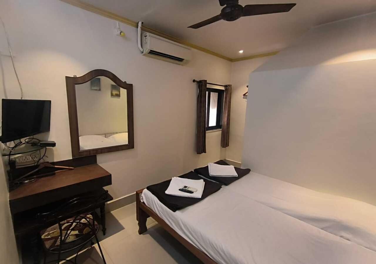 Hotel Rupali Mumbai Eksteriør bilde